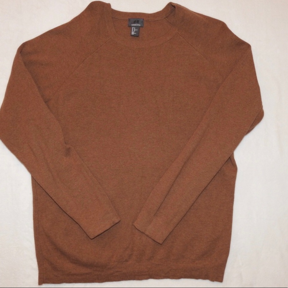 Men’s knit sweater